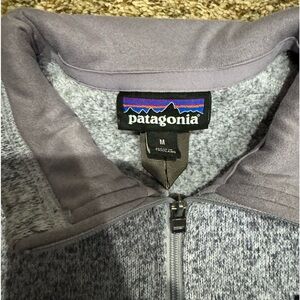 Patagonia quarter zip. Good condition